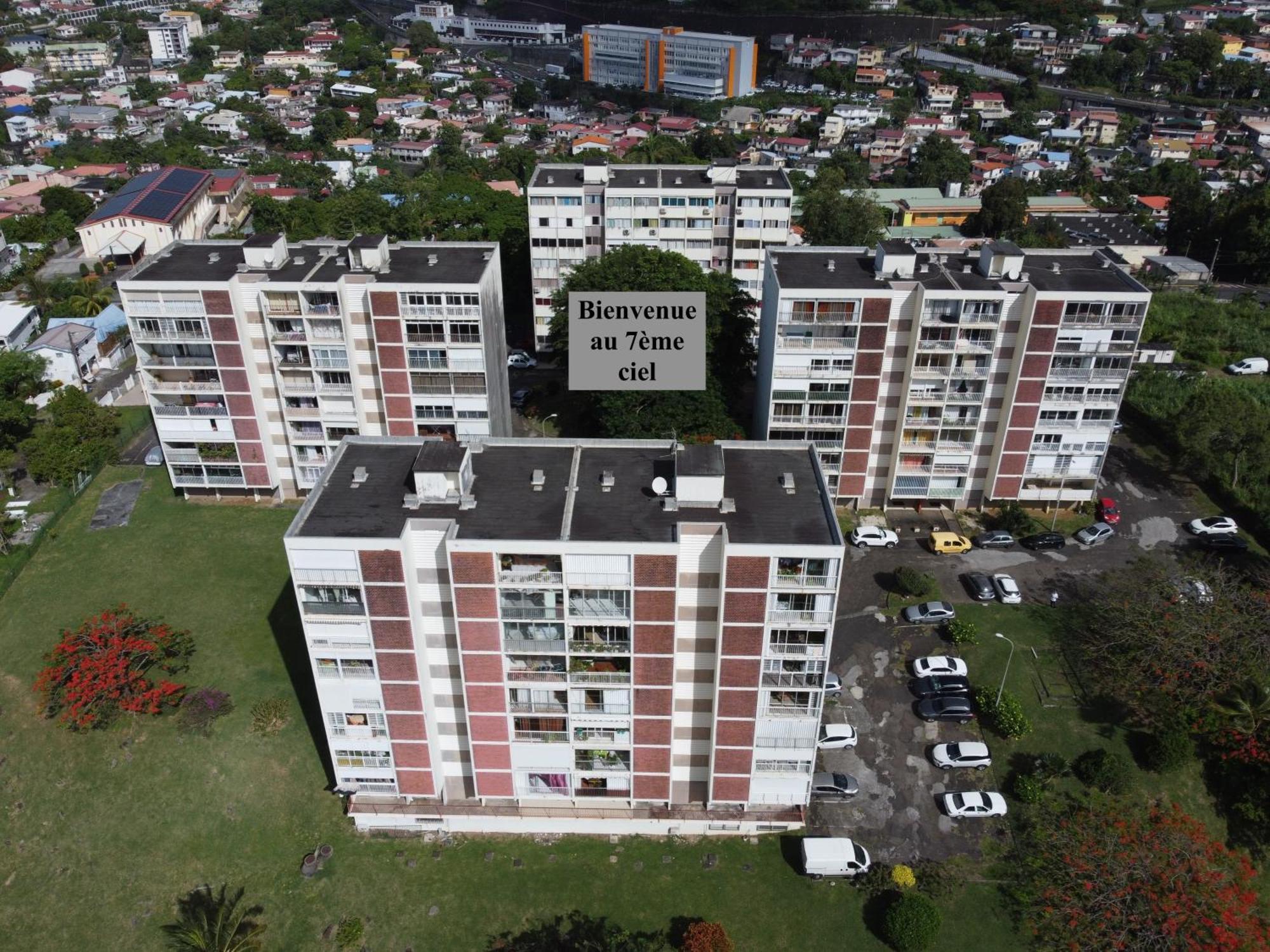 Bienvenue Au 7Eme Ciel Dans Le Spacieux T3 ! Apartment Fort-de-France Exterior photo